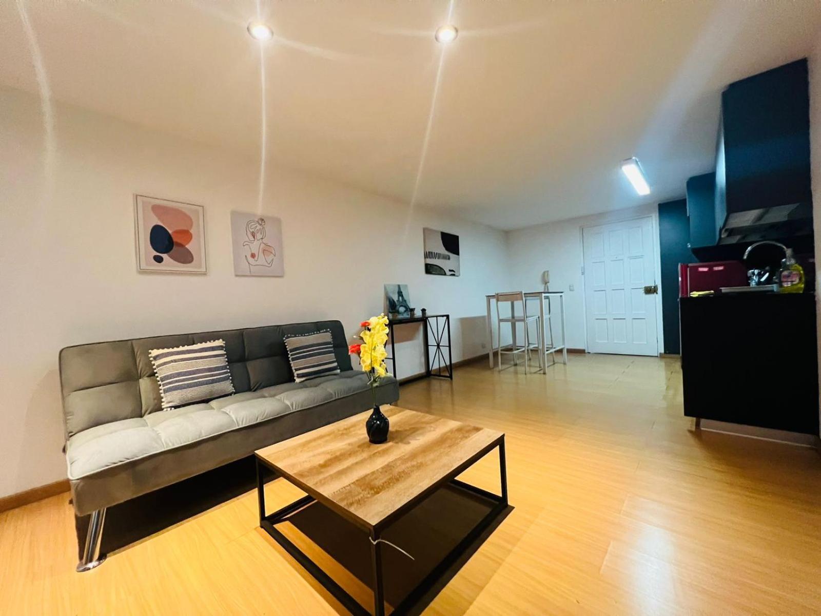 Apartamento Duplex A Media Cuadra De La Embajada Eeuu *