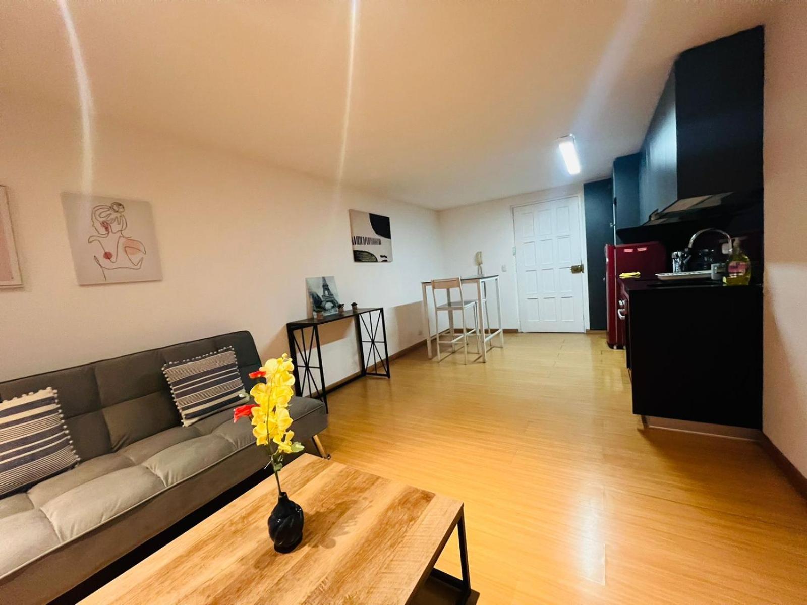 Apartamento Duplex A Media Cuadra De La Embajada Eeuu