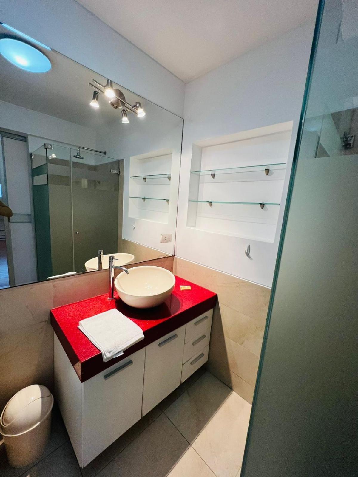 Apartamento Duplex A Media Cuadra De La Embajada Eeuu